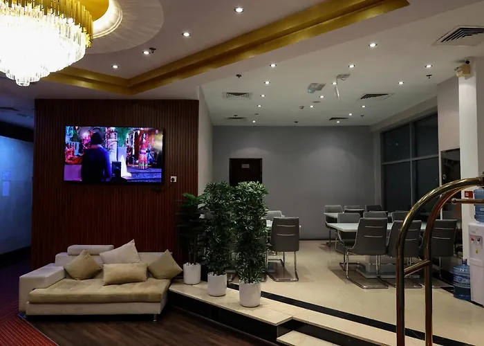 Mra Grand Hotel